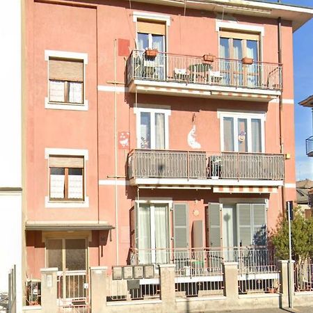 Appartamento Privato A Piacenza Con 3 Camere Matrimoniali Dış mekan fotoğraf
