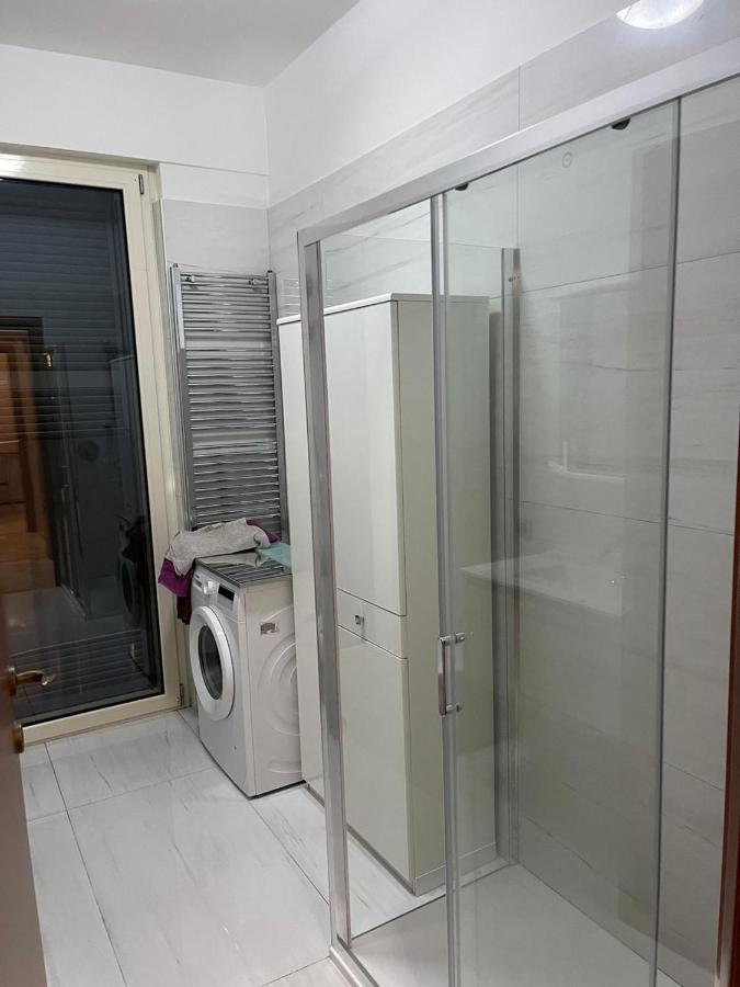 Appartamento Privato A Piacenza Con 3 Camere Matrimoniali Dış mekan fotoğraf